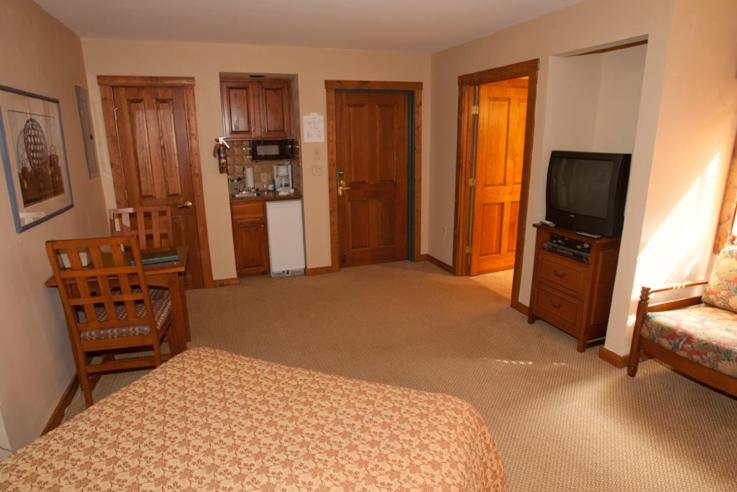 Deluxe Junior Studio interior